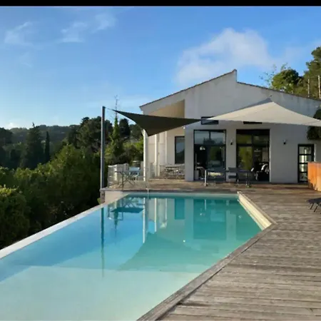 Villa Superbe Sur Le Mont Saint Clair A
