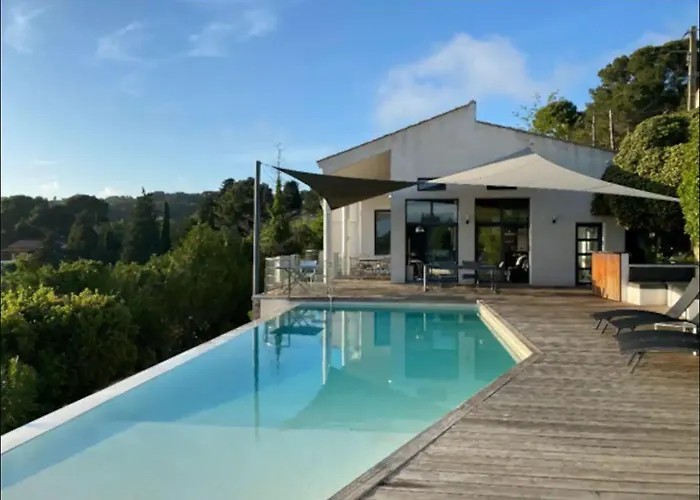 Villa Superbe Sur Le Mont Saint Clair A