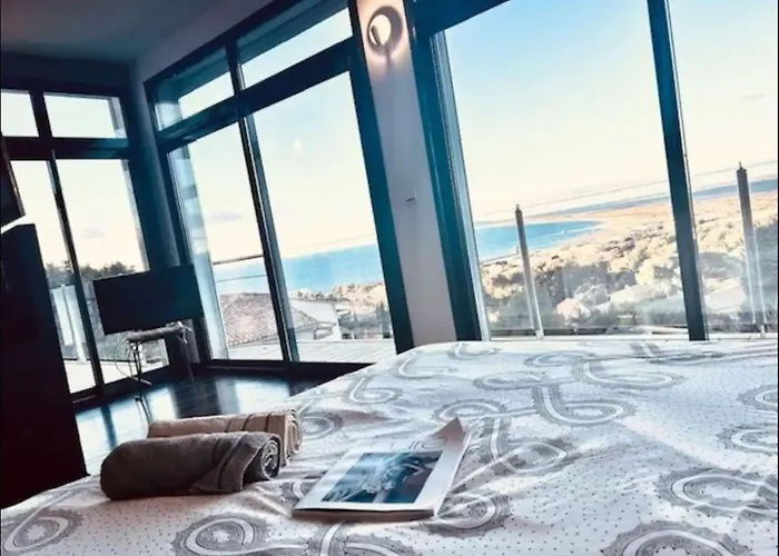 Superbe Sur Le Mont Saint Clair A Villa Sète