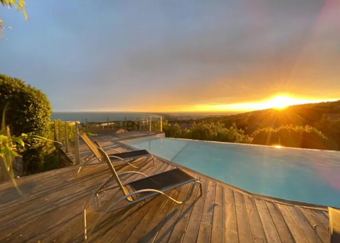 Superbe Sur Le Mont Saint Clair A Villa *